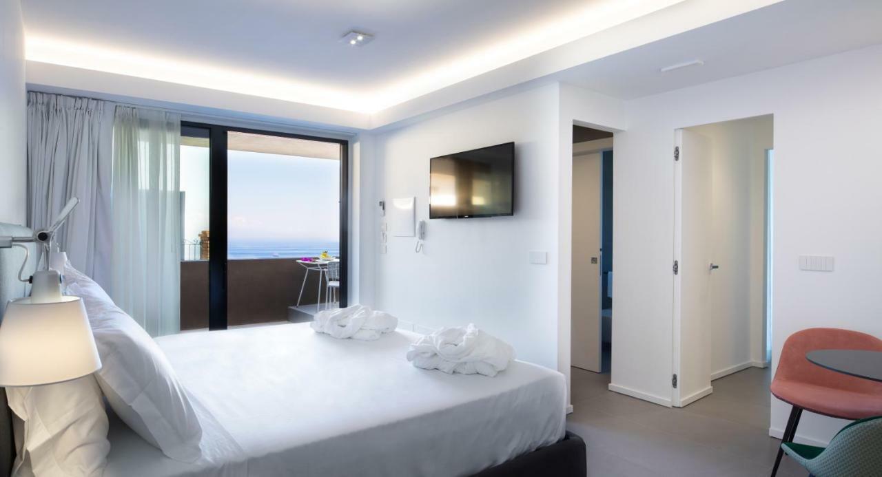 The View Luxury Apartments Taormina Exteriér fotografie
